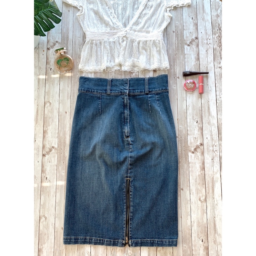 Bisou Bisou mid length zip front denim skirt